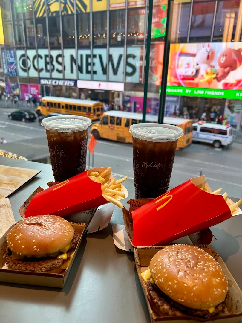 Food trays and burgers