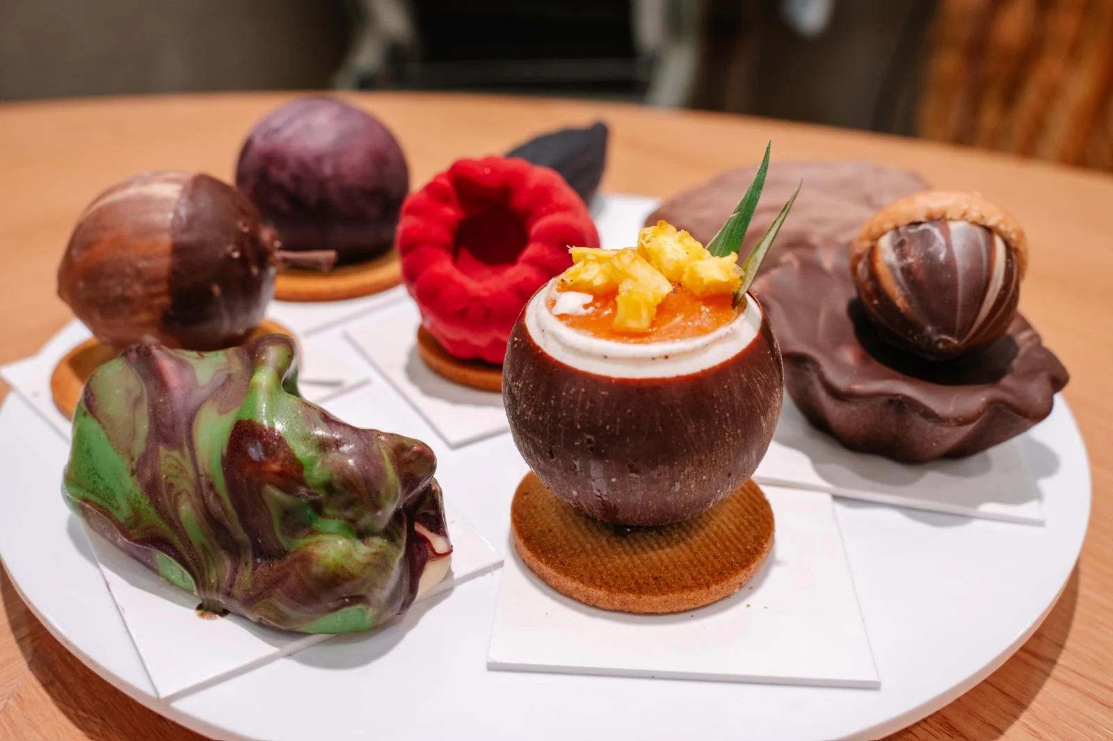 Présentation de la boutique et des pâtisseries de L'Atelier des Secrets